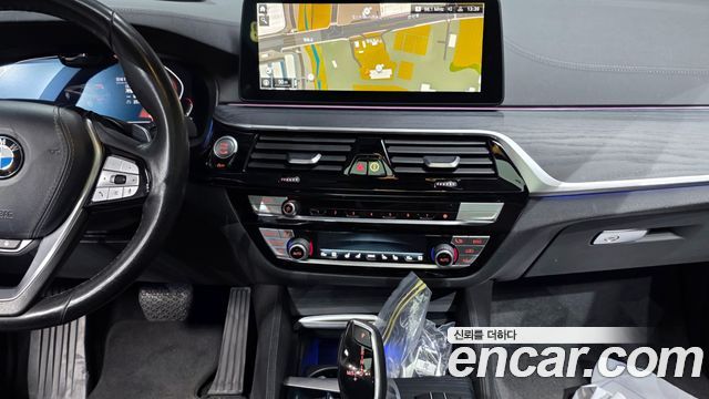 BMW 6 Series GT (G32) 620d Luxury 2021 — фото 14