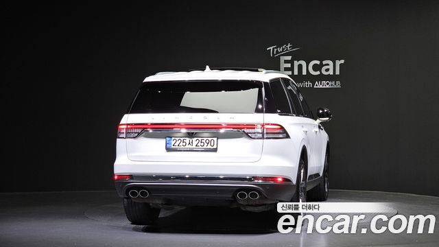 Lincoln Aviator (II) 3.0 Reserve  AWD 2021 — фото 4