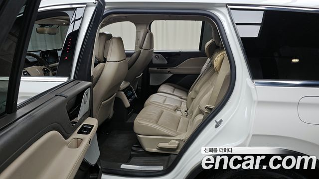Lincoln Aviator (II) 3.0 Reserve  AWD 2021 — фото 11