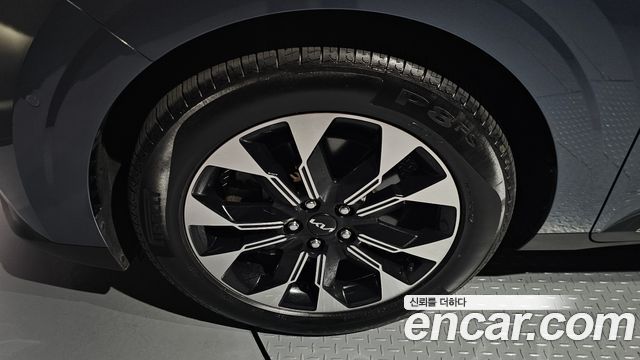 Kia Carnival (IV) Diesel 9-Seater Signature 2023 — фото 5