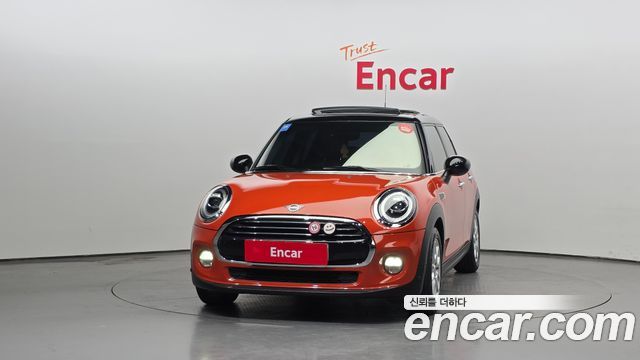 MINI Cooper 5Door HIGH 3rd 2019 — фото 3