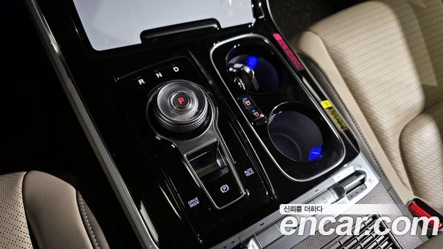 Kia Carnival (IV) Diesel 9-Seater Hi-Limousine Signature 2023 — фото 9