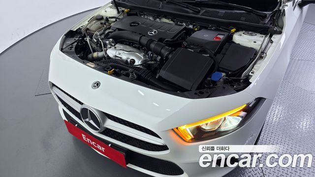 Mercedes-Benz A-Class (W177) A250 4MATIC Sedan 2020 — фото 6