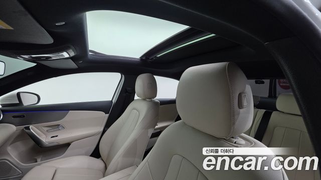 Mercedes-Benz A-Class (W177) A250 4MATIC Sedan 2020 — фото 17