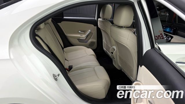 Mercedes-Benz A-Class (W177) A250 4MATIC Sedan 2020 — фото 19