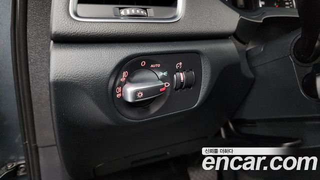Audi Q3 2.0 TDI Quattro Dynamic 8U 2013 — фото 14