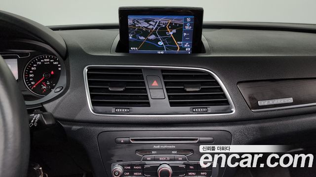 Audi Q3 2.0 TDI Quattro Dynamic 8U 2013 — фото 16