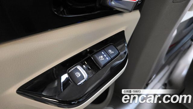 Kia Carnival (IV) Diesel 7-Seater Hi-Limousine Signature 2023 — фото 23