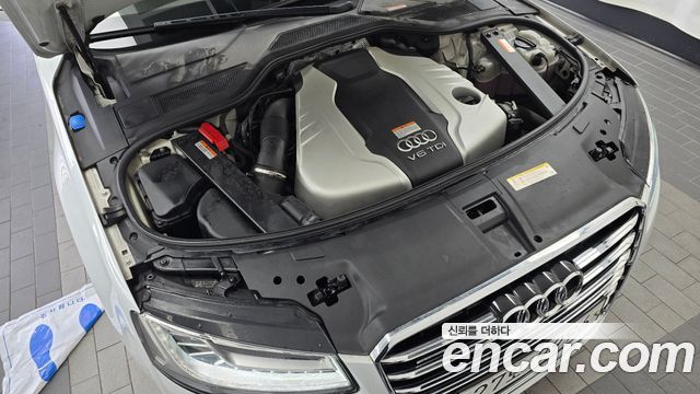 Audi A8 50 TDI Quattro D4 2015 — фото 6