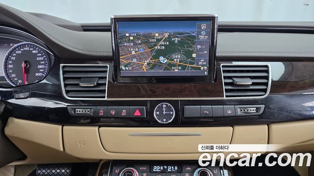 Audi A8 50 TDI Quattro D4 2015 — фото 18