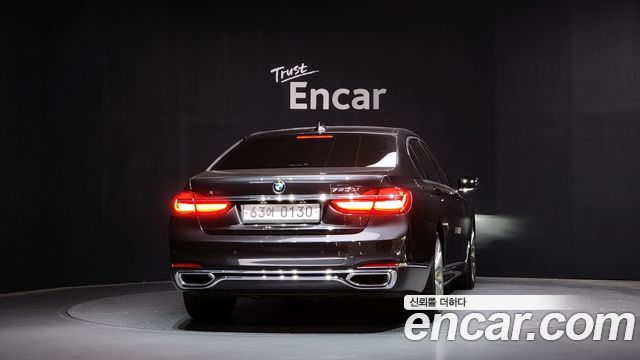 BMW 7 Series (G11) 750Li xDrive Premium 2016 — фото 4