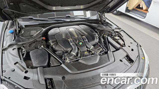 BMW 7 Series (G11) 750Li xDrive Premium 2016 — фото 6