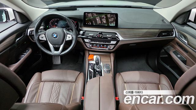BMW 6 Series GT (G32) 630i xDrive Luxury 2024 — фото 7