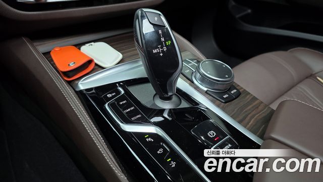 BMW 6 Series GT (G32) 630i xDrive Luxury 2024 — фото 9