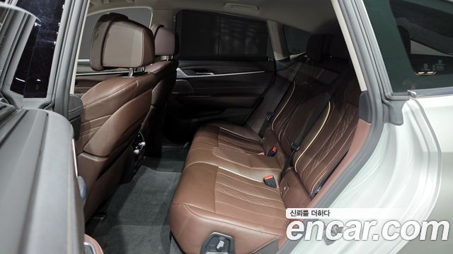 BMW 6 Series GT (G32) 630i xDrive Luxury 2024 — фото 12