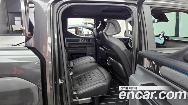 Kia Tasman 2.5T Gasoline 4WD Extreme 2026 — фото 12