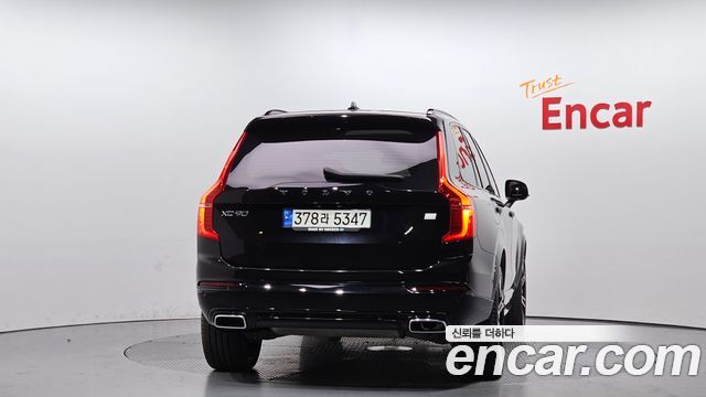 Volvo XC90 (II) T8 R-Design Hybrid 2021 — фото 4
