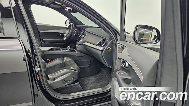 Volvo XC90 (II) T8 R-Design Hybrid 2021 — фото 10