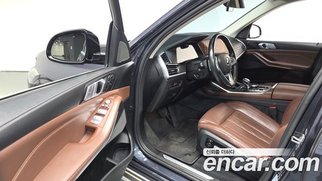 BMW X7 (G07) xDrive 40i Design Pure Excellence 7-Seater 2020 — фото 11