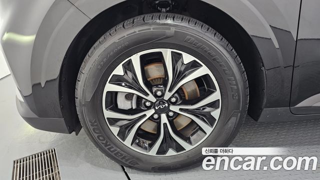 Kia Carnival (IV) Diesel 9-Seater Prestige 2023 — фото 5