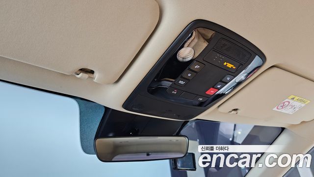Kia Carnival (IV) Diesel 9-Seater Prestige 2023 — фото 18