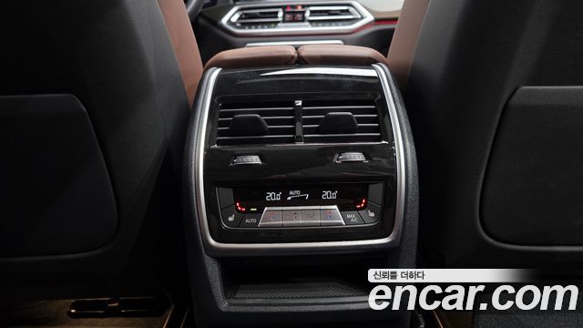 BMW X5 (G05) xDrive 40i xLine 2022 — фото 19