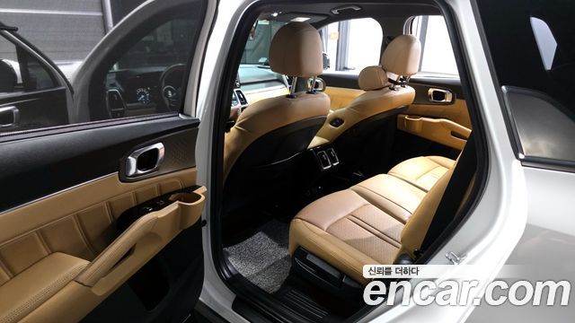 Kia Sorento (IV) HEV 1.6 2WD Noblesse 2023 — фото 11
