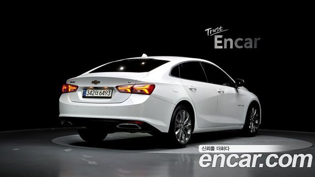 Chevrolet Malibu 2.0 Turbo LT Special 2021 — фото 2