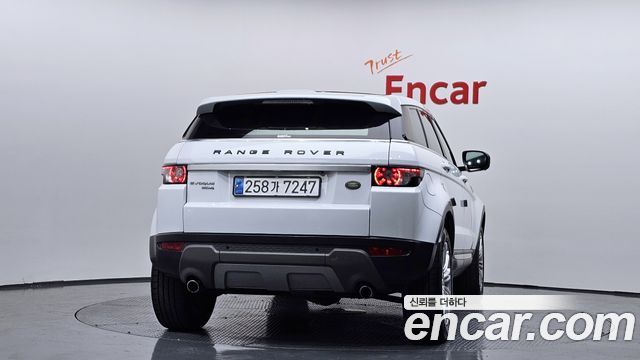 Land Rover Range Rover Evoque 2.2 SD4 Prestige 2013 — фото 4