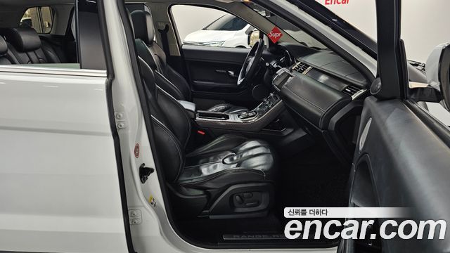 Land Rover Range Rover Evoque 2.2 SD4 Prestige 2013 — фото 11