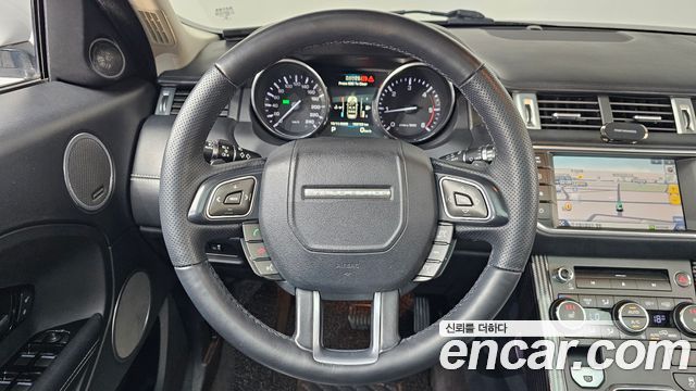 Land Rover Range Rover Evoque 2.2 SD4 Prestige 2013 — фото 13