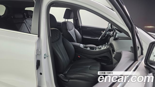 Hyundai Santa Fe HEV 1.6 4WD Exclusive 2023 — фото 16