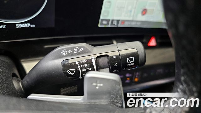 Kia Sportage (V) Diesel 2.0 2WD Signature 2022 — фото 16