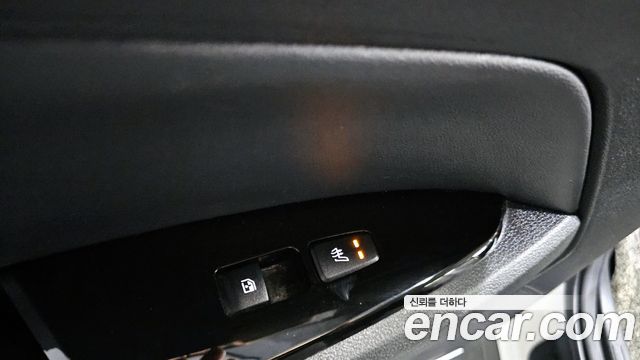 Kia Sportage (V) Diesel 2.0 2WD Signature 2022 — фото 18