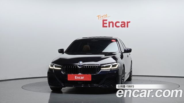 BMW 5 Series (G30) 520i M Sport 2022 — фото 3