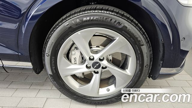 Genesis GV70 2.5T Gasoline 2WD 2025 — фото 5