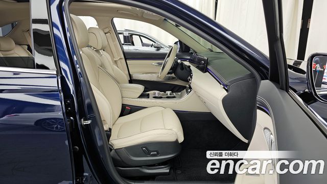 Genesis GV70 2.5T Gasoline 2WD 2025 — фото 11