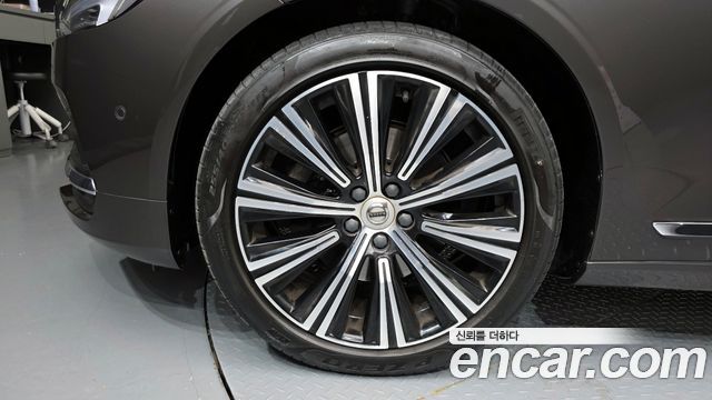 Volvo S90 B5 Inscription 2022 — фото 5