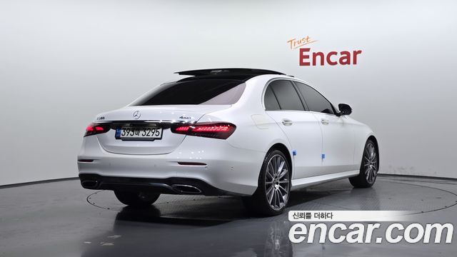 Mercedes-Benz E-Class (W213) E350 4MATIC AMG Line 2021 — фото 2