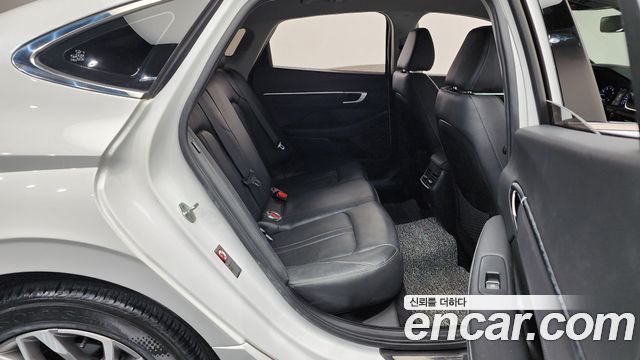 Hyundai Sonata (DN8) 2.0 Premium Plus 2022 — фото 12