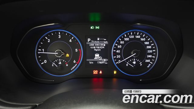 Hyundai Palisade Diesel 2.2 2WD Exclusive 2022 — фото 8