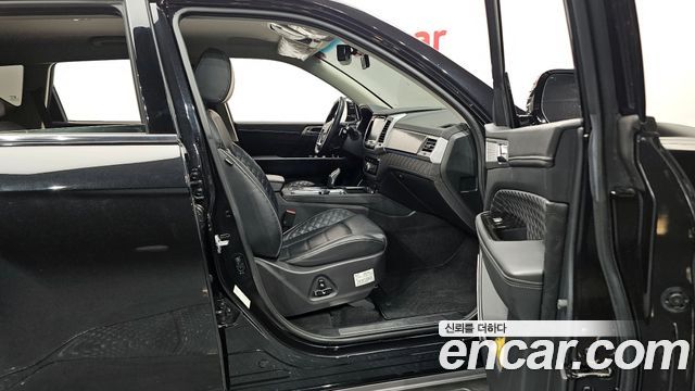 KG Mobility (SsangYong) Rexton Diesel 2.2 2WD Prestige 2023 — фото 12