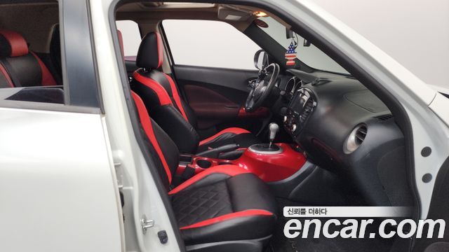 Nissan Juke 1.6 SV F15 2014 — фото 11