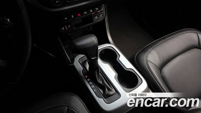 Chevrolet Colorado 3.6 Extreme 4WD 2020 — фото 9