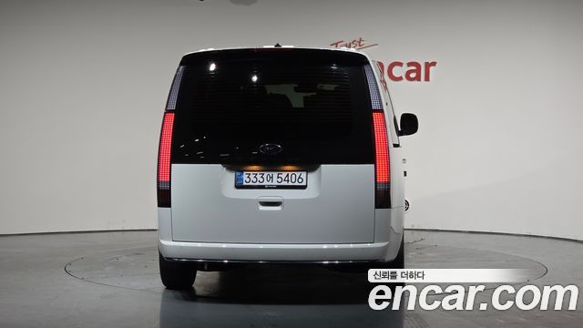 Hyundai Staria Lounge 9-Seater Inspiration 2022 — фото 4
