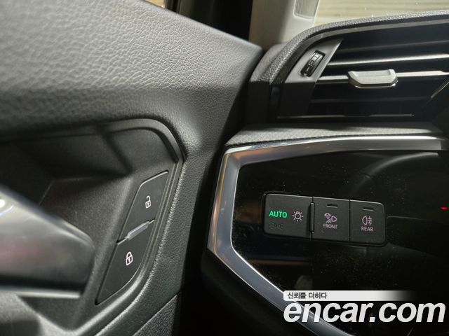 Audi Q3 (F3) 40 TFSI Quattro 2025 — фото 19