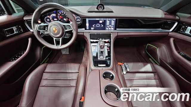 Porsche Panamera (971) 3.0 AWD 2020 — фото 7