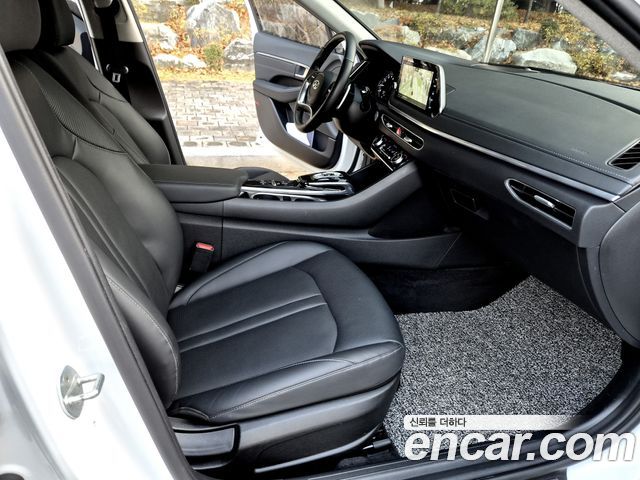 Hyundai Sonata (DN8) 1.6 Turbo Premium Plus 2022 — фото 16