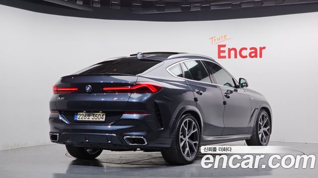 BMW X6 (G06) xDrive40i M Sport 2021 — фото 2