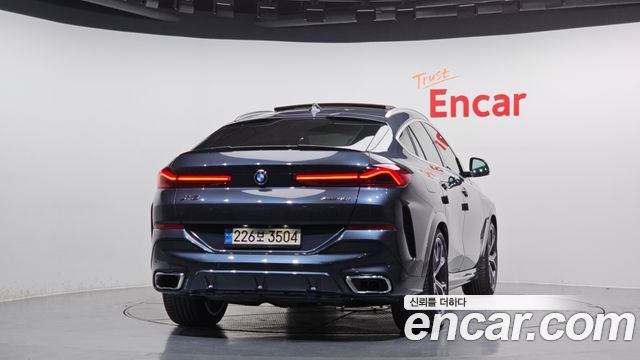 BMW X6 (G06) xDrive40i M Sport 2021 — фото 4